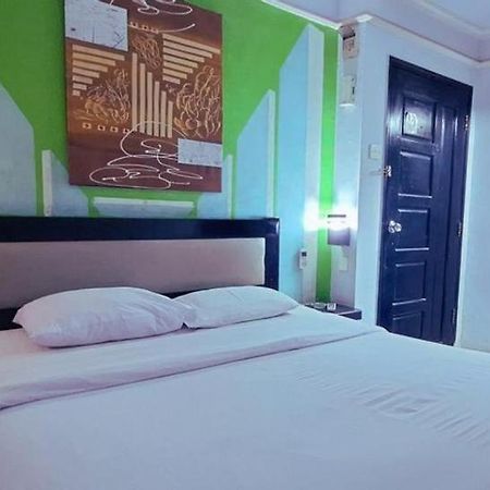 Hotel K77 Dumai Luaran gambar