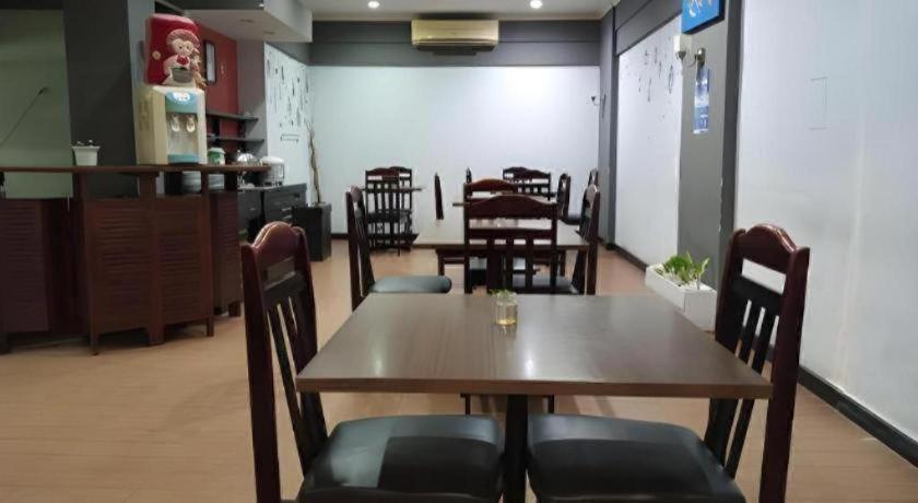 Hotel K77 Dumai Luaran gambar